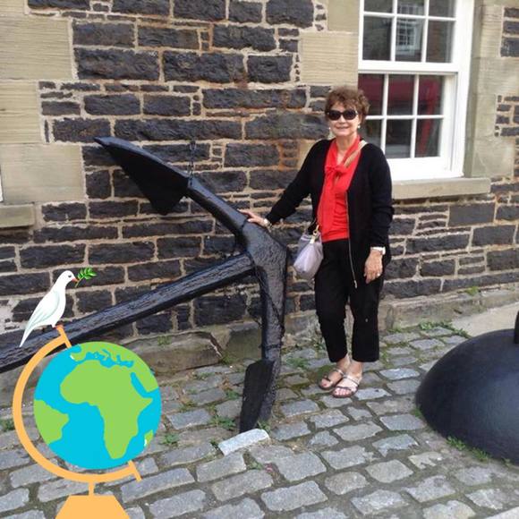 Meet your Posher, Annette - Picture 1 of 1